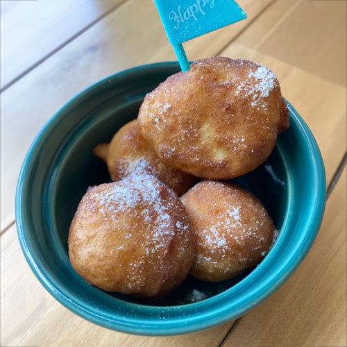 4 Rice Flour donuts in a bowl