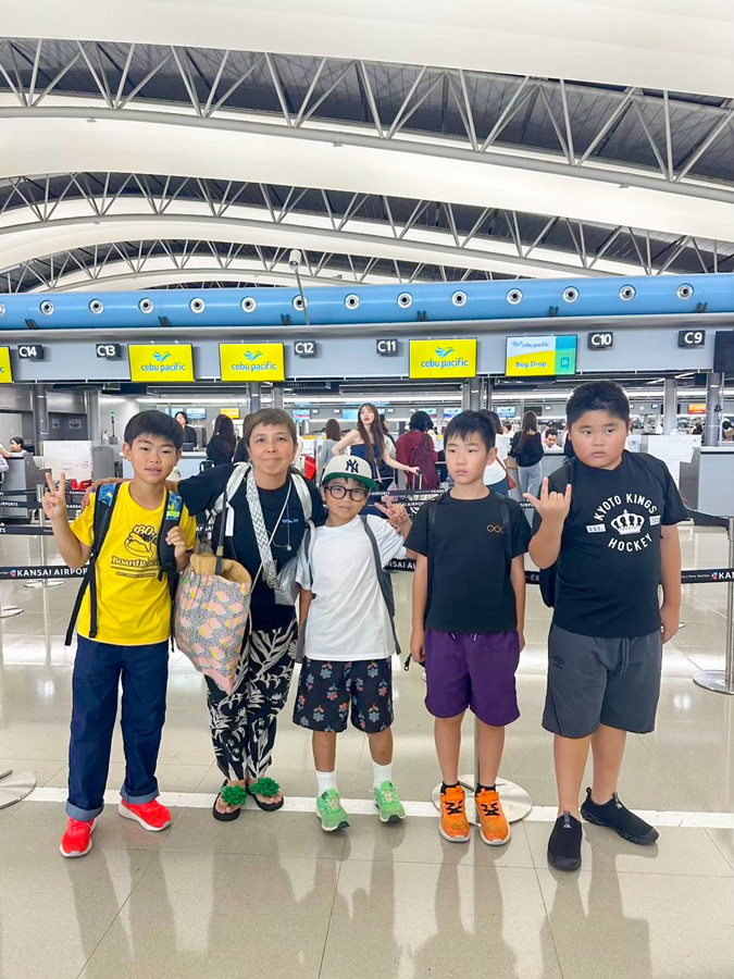 At the airport before leaving Japan